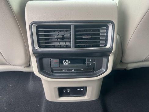 New 2026 Volkswagen Atlas SE AWD/4WD image 9