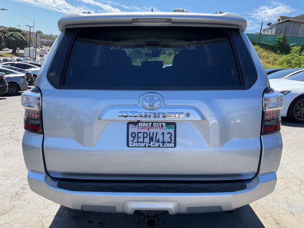 Used 2021 Toyota 4Runner SR5 RWD image 4