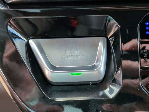 New 2026 GMC Sierra 2500 Denali w/ Denali Reserve Package image 24