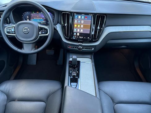 Used 2025 Volvo XC60 B5 Plus image 14