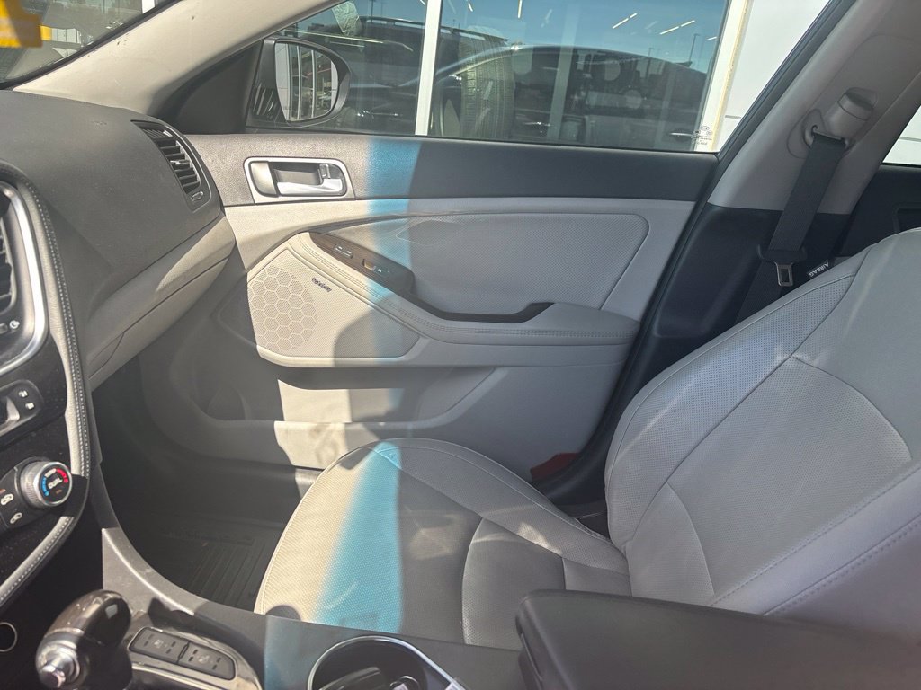 Used 2015 Kia Optima EX w/ EX Premium Package FWD image 7