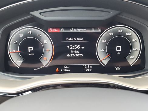 New 2025 Audi Q8 Premium image 24