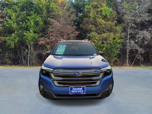 New 2026 Subaru Forester Premium AWD/4WD image 2
