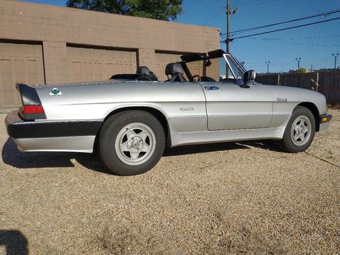 Used 1986 Alfa Romeo Spider Veloce image 55