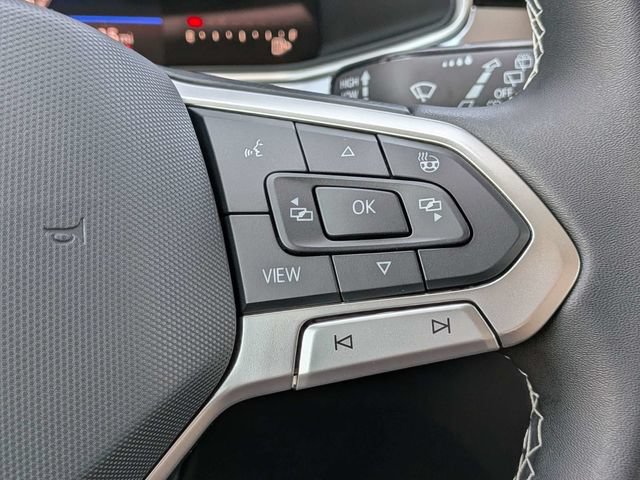 New 2026 Volkswagen Taos SE FWD image 26