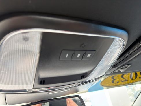 Used 2023 Dodge Charger GT image 18