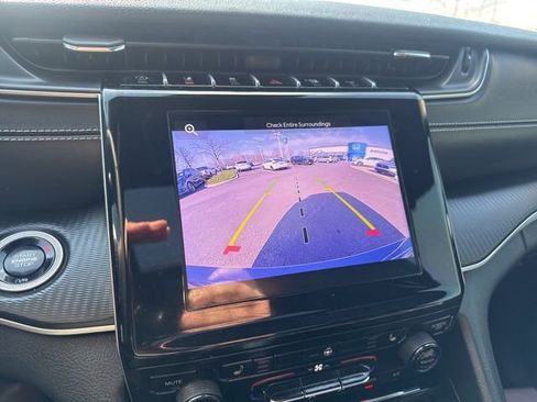 Used 2024 Jeep Grand Cherokee Laredo X w/ Luxury Tech Group I image 27