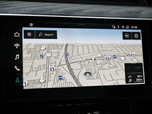 Used 2022 Audi e-tron Premium Plus image 37