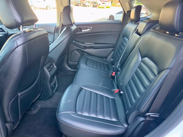 Used 2024 Ford Edge SEL AWD/4WD image 11