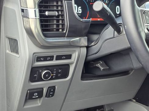 Certified 2022 Ford F150 Lariat w/ Trailer Tow Package image 19