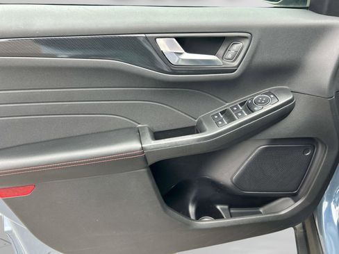 Used 2023 Ford Escape ST-Line w/ Tech Pack #1 image 25