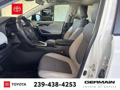 Certified 2023 Toyota RAV4 XLE w/ Convenience Package FWD image 13