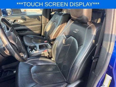 Used 2018 Chrysler Pacifica Touring-L Plus w/ Advanced Safetytec Group FWD image 8