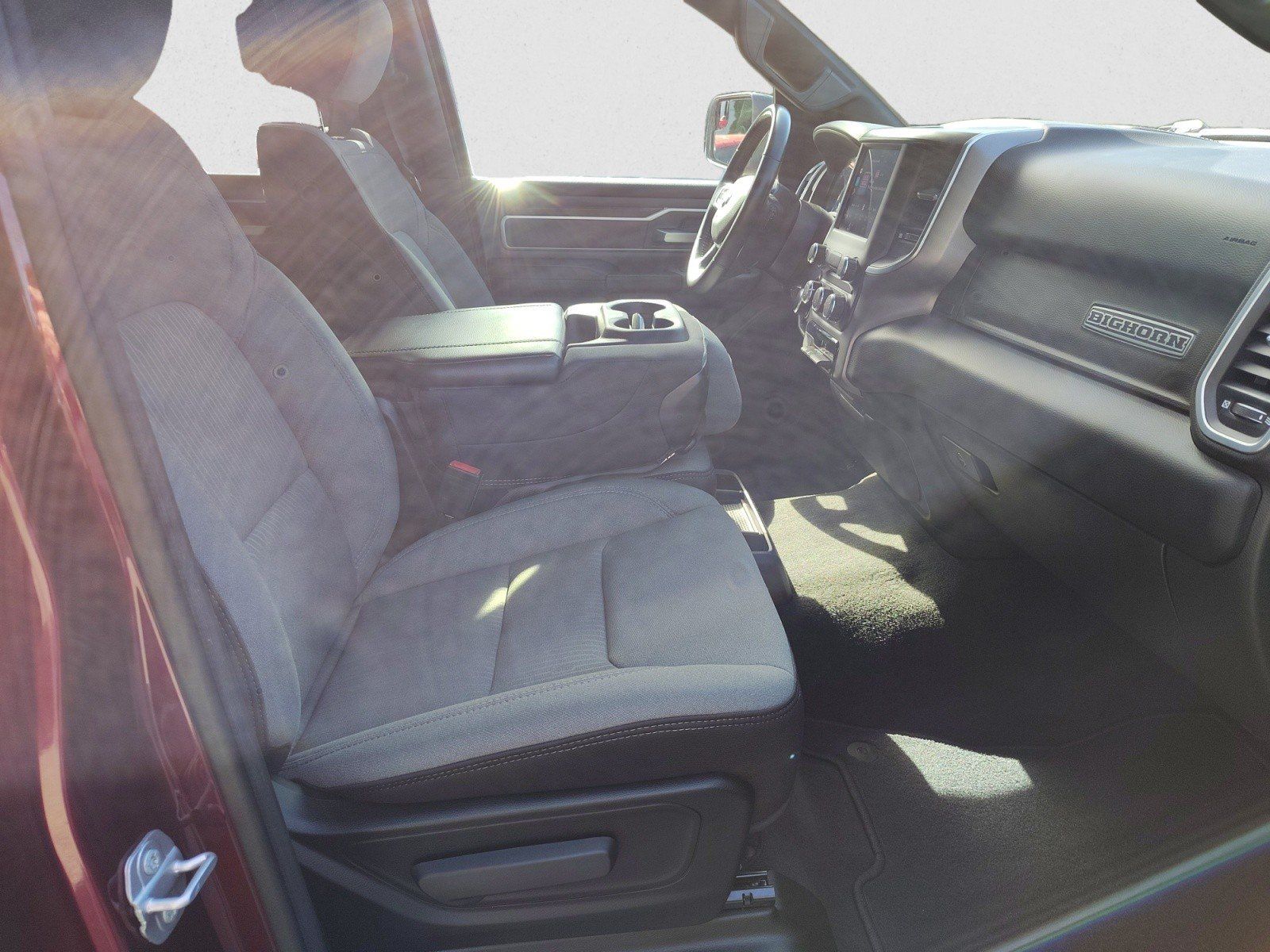 Used 2022 RAM 1500 Big Horn AWD/4WD image 18