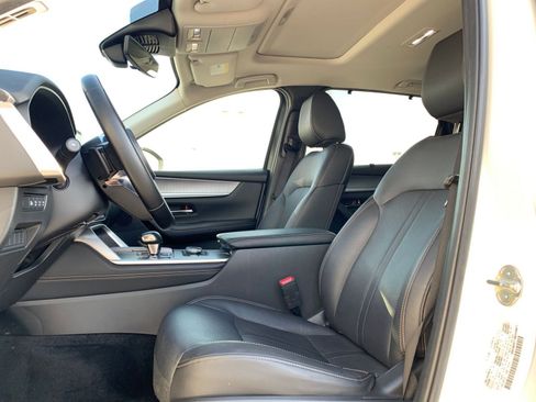 Used 2025 MAZDA CX-70 3.3 Turbo w/ Preferred Package image 28