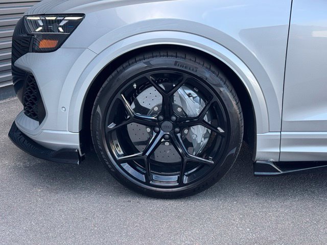 Used 2026 Audi RS Q8 performance AWD/4WD image 11