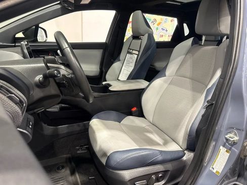 Used 2023 Subaru Solterra AWD image 12