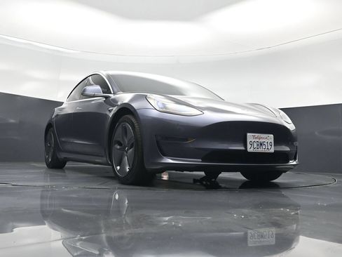 Used 2020 Tesla Model 3 Long Range AWD/4WD image 41