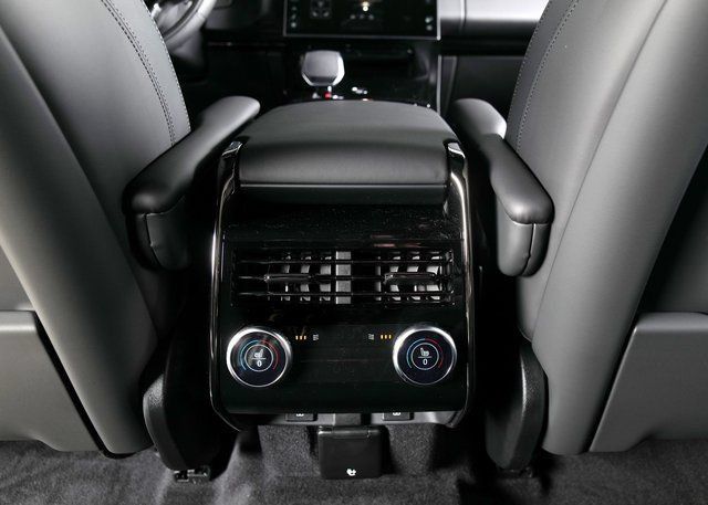 New 2026 Land Rover Range Rover Sport SE AWD/4WD image 20
