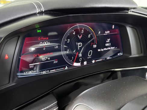 Used 2024 Chevrolet Corvette Stingray Convertible w/ Z51 Performance Package RWD image 25