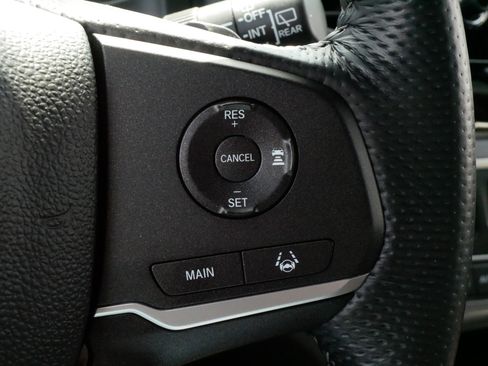 Used 2024 Honda Passport EX-L image 25