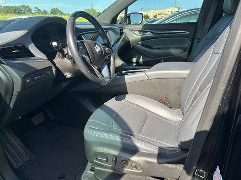 Used 2024 Buick Enclave Premium AWD/4WD image 11