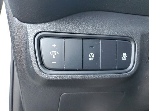 Used 2022 Kia Soul LX image 27