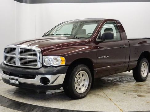 Used 2005 Dodge Ram 1500 Truck ST image 1