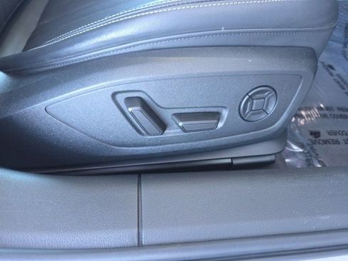 Used 2023 Audi A6 Premium Plus w/ Premium Plus Package image 11