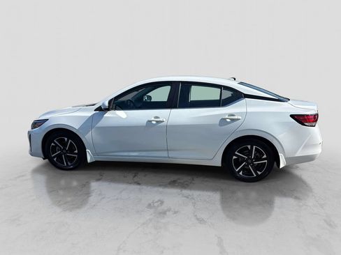 Used 2024 Nissan Sentra SV w/ All-Weather Package FWD image 2