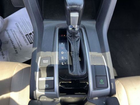 Used 2018 Honda Civic EX-T image 17