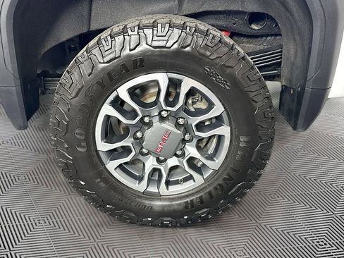 Used 2024 GMC Sierra 2500 SLE w/ SLE Convenience Package AWD/4WD image 29