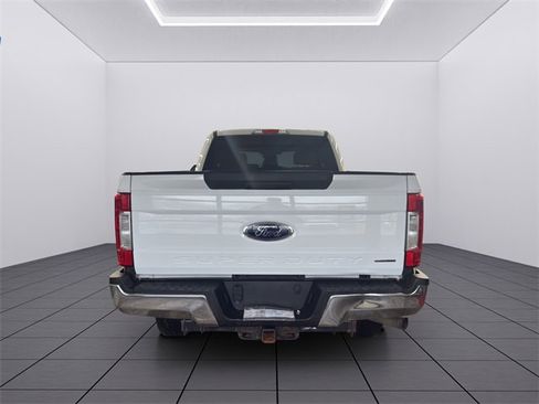 Used 2017 Ford F250 XL w/ Power Equipment Group image 5