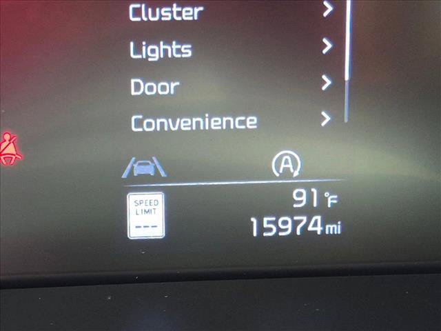 Used 2024 Kia Soul LX w/ LX Technology Package FWD image 11