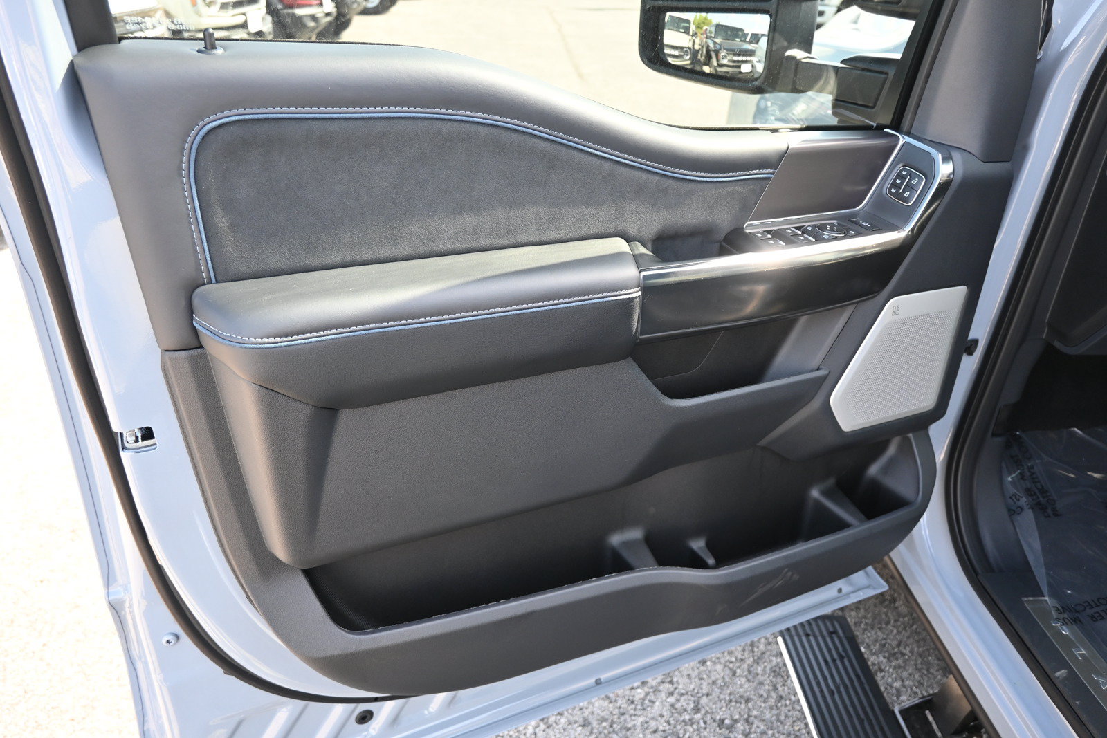 New 2026 Ford F250 Platinum AWD/4WD image 16
