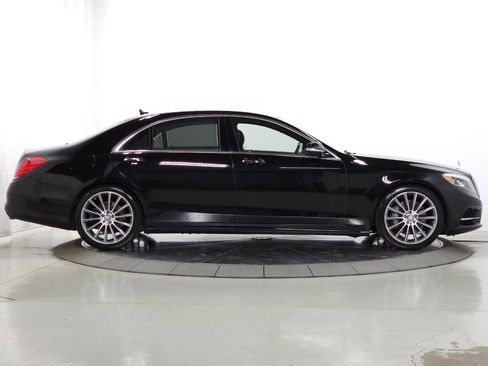 Used 2014 Mercedes-Benz S 550 Sedan w/ Sport Package Plus One image 8