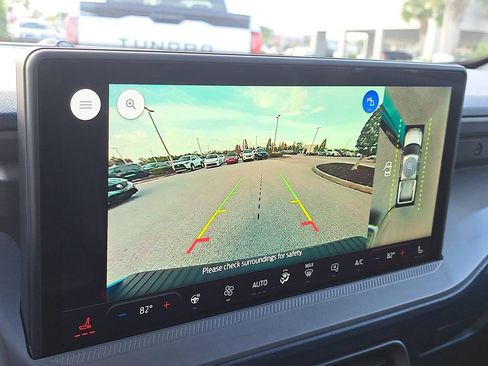 Used 2025 Ford Maverick Lobo image 23