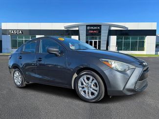 Used 2017 Toyota Yaris iA FWD video 1