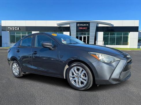 Used 2017 Toyota Yaris iA FWD image 1