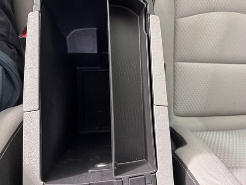 Used 2022 GMC Terrain SLE AWD/4WD image 21
