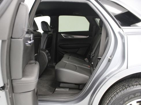 Certified 2022 Cadillac XT5 Luxury image 35