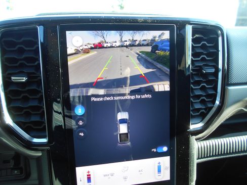 New 2025 Ford Ranger XLT w/ FX4 Off-Road Package image 33