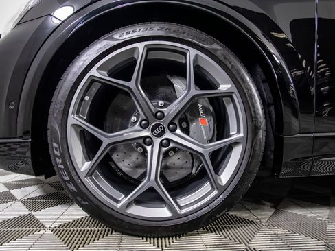 Used 2025 Audi RS Q8 performance AWD/4WD image 7