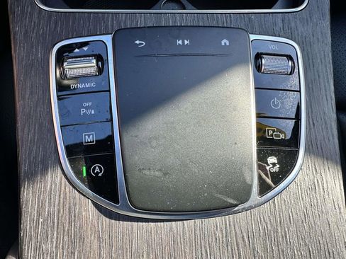 Used 2020 Mercedes-Benz GLC 300 4MATIC w/ Parking Assistance Package image 26