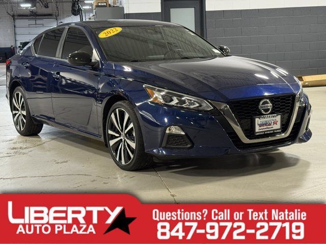 Used 2022 Nissan Altima 2.5 SR AWD/4WD image 1