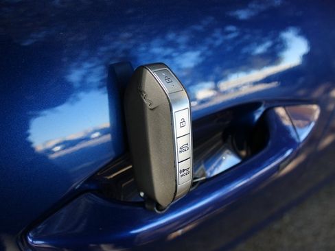 Used 2025 Kia K4 EX image 31