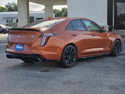 Used 2022 Cadillac CT4 V Blackwing RWD image 7