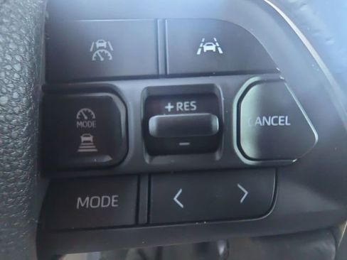 Used 2026 Toyota 4Runner SR5 image 18