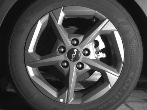 Used 2025 Kia K4 LXS image 14