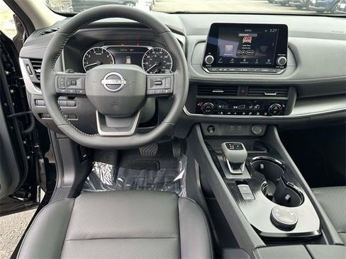 New 2026 Nissan Rogue SV image 18